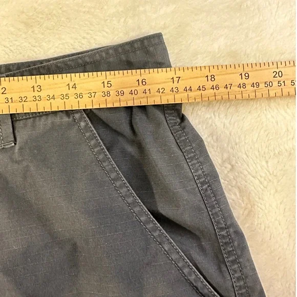 The North Face Mens Cargo Shorts Gray Ripstop Hiking Outdoor Size 34 Regular - Picture 3 of 7